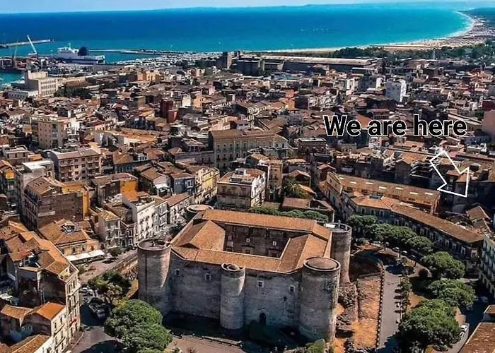 Apartment Castello Ursino House Catania